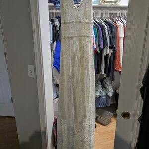 Elegant White Lace Maxi Dress